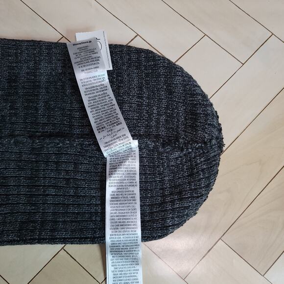 Star Wars Grey Black Embroider Patch Beanie - Picture 6 of 9